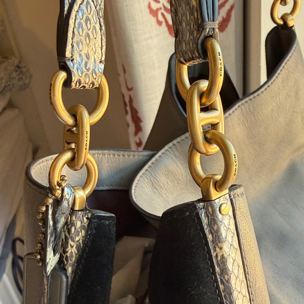 Coach Dalton 31 Shoulder Bag - Picture 6 of 16